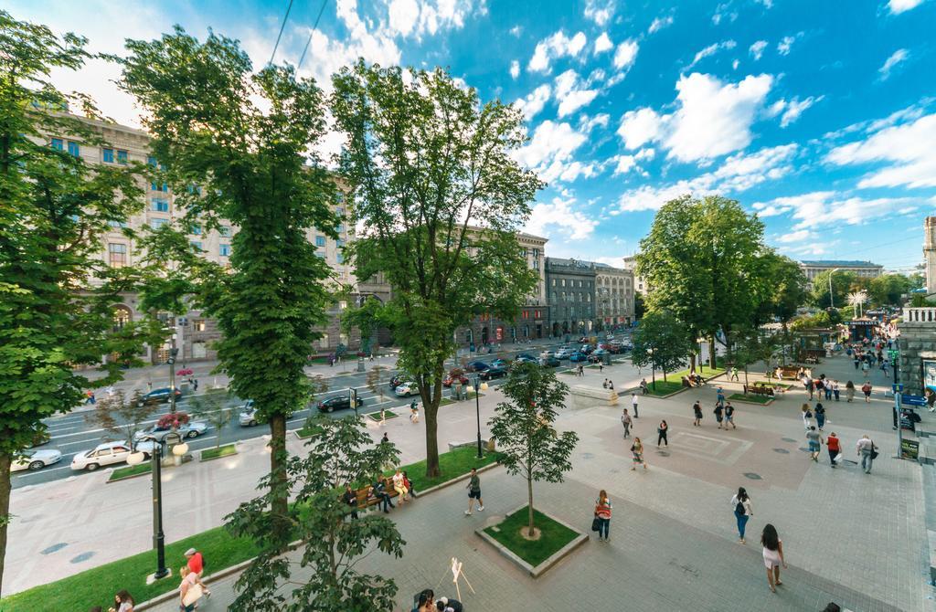 Kreschatik 21 With Terrace 2Br Kiev Exteriör bild