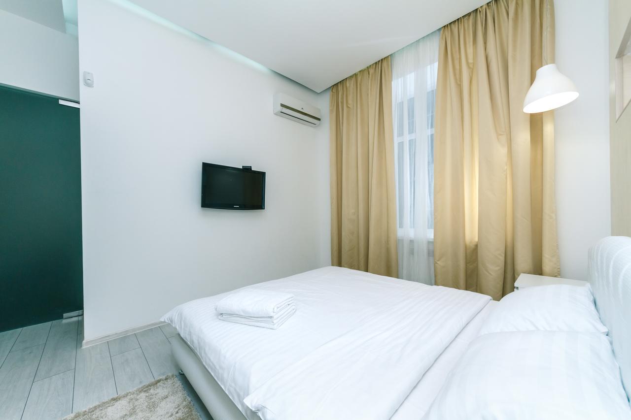 Kreschatik 21 With Terrace 2Br Kiev Exteriör bild